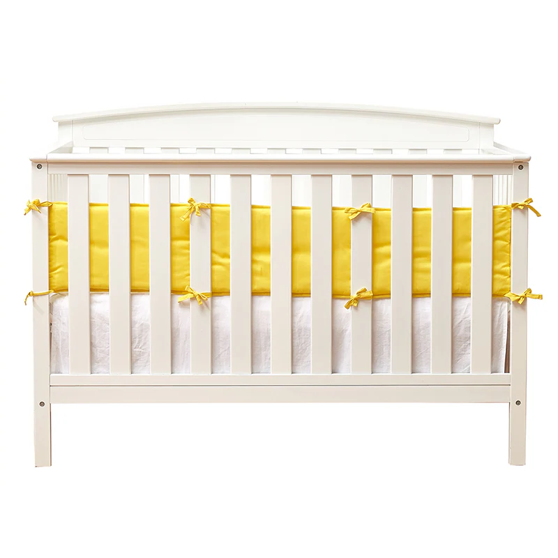 Baby Crib & Kids' Room Decor